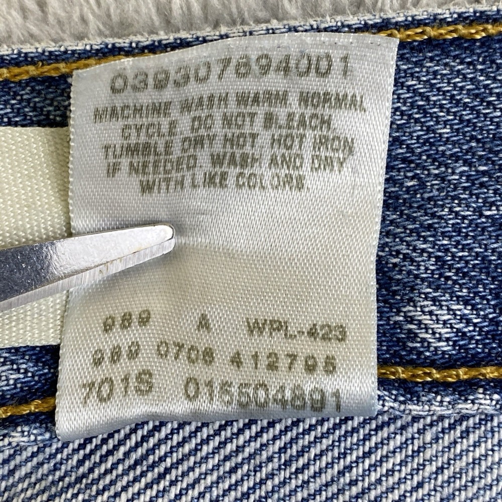 Levis 550 Jeans Men 42x36 Blue Relaxed Fit Tapered 100% Cotton Distressed y2k - Picture 9 of 16
